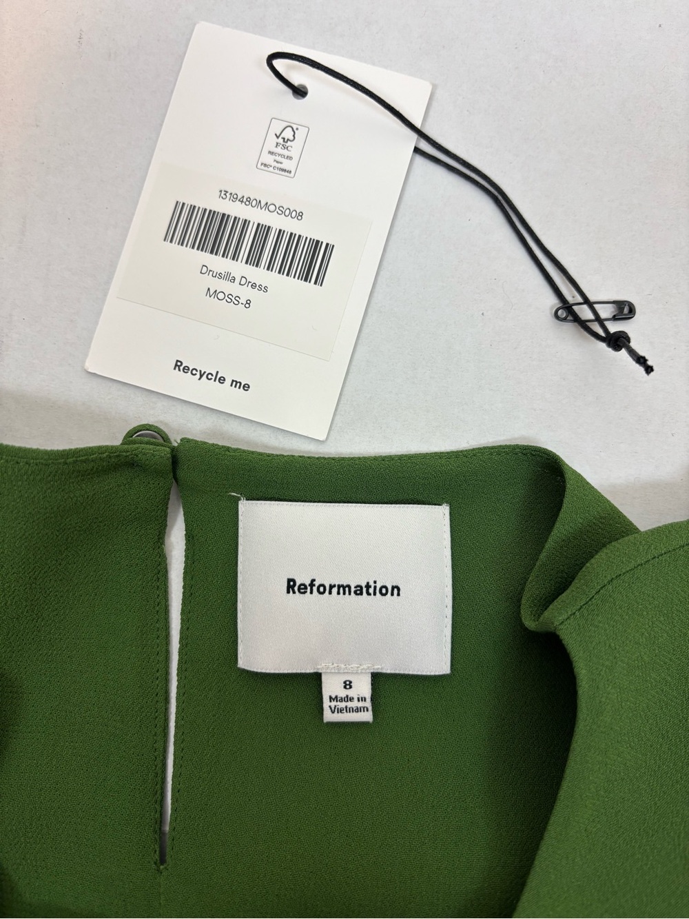Reformation Drusilla Dress in Moss Size 8 - Picture 12 of 16